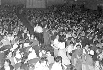 Photo Crowd Capitol Theater Rome NY